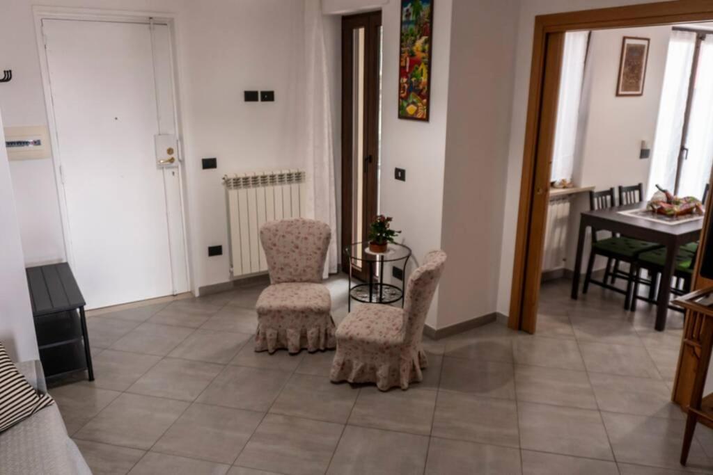 Ferienwohnung La Finestra Sul Golfo Neapel Exterior foto